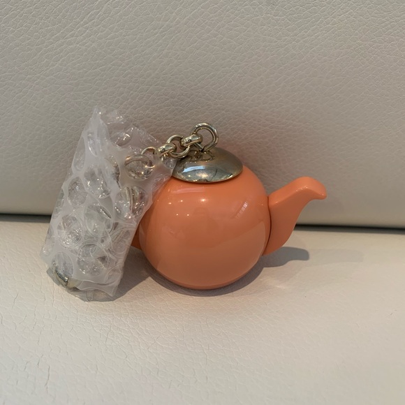 SEE BY CHLOÉ KEYCHAIN - Picture 3 of 8